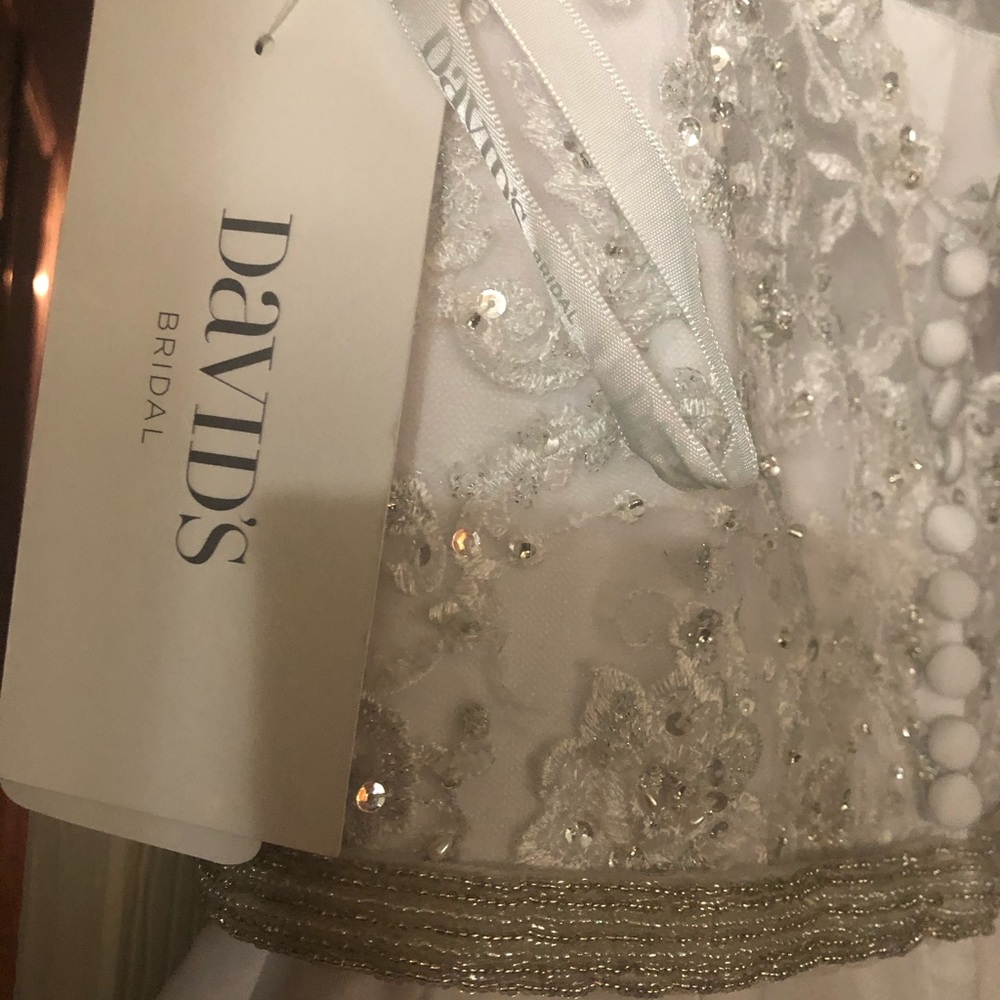 NEW !!! White Bride or quinceañera dress
